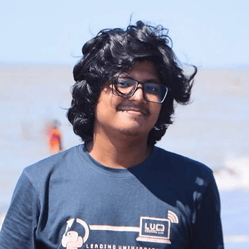 Jahangir's casual portrait in natural lighting